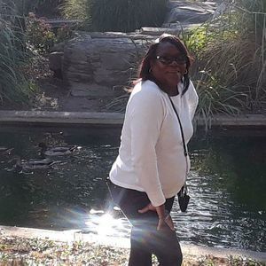 Meet your Posher, Beverly